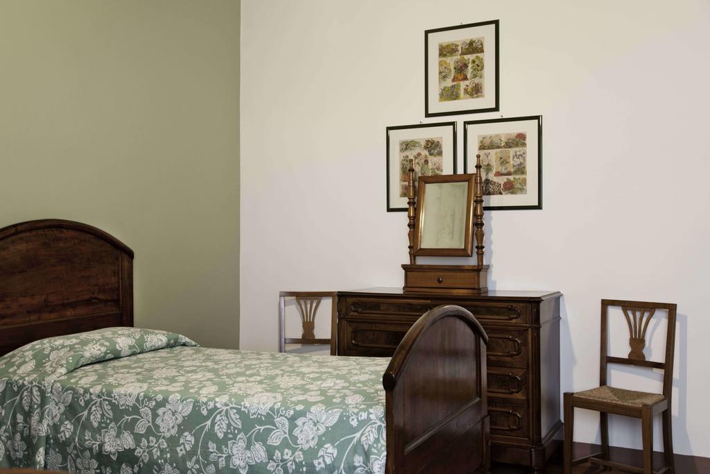 Tenuta Di Colle Alberti Agriturismo Villa Cerreto Guidi Habitación foto