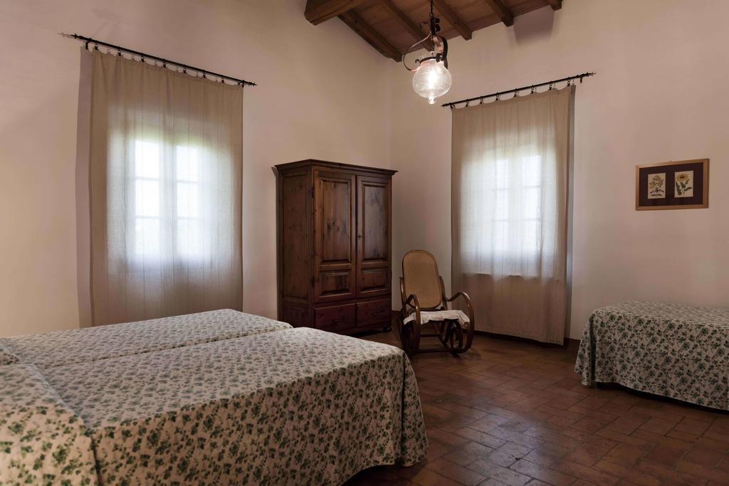 Tenuta Di Colle Alberti Agriturismo Villa Cerreto Guidi Habitación foto