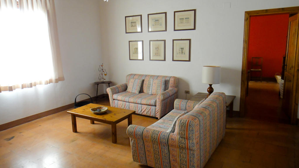 Tenuta Di Colle Alberti Agriturismo Villa Cerreto Guidi Habitación foto