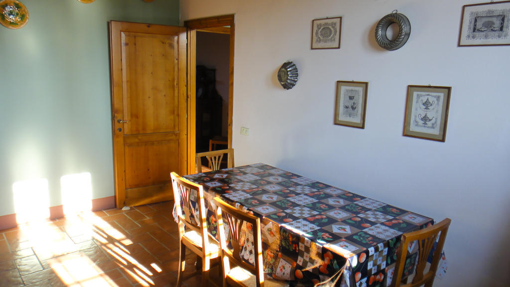 Tenuta Di Colle Alberti Agriturismo Villa Cerreto Guidi Habitación foto